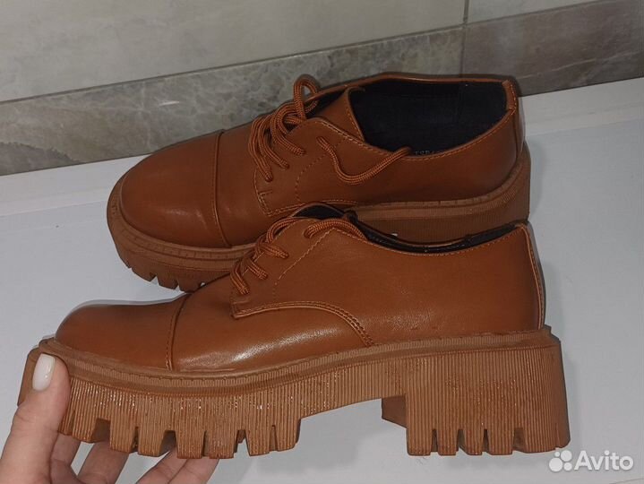 Топсайдеры женские 39р