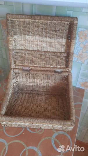 Хлебница плетеная