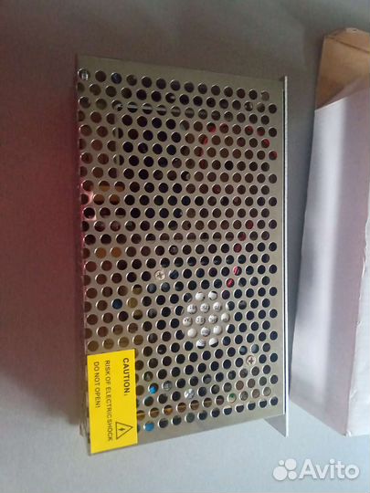 Блок питания 24V 250 W 10,5A новый