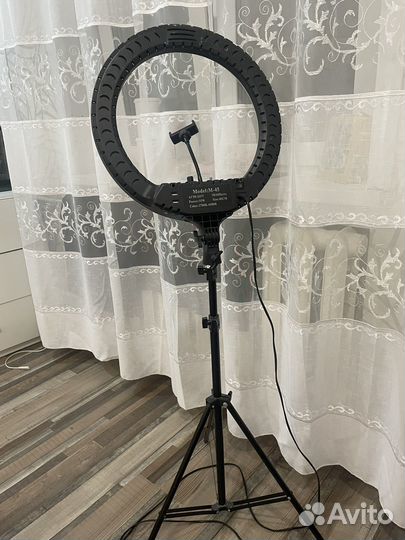 Кольцевая лампа RL 18