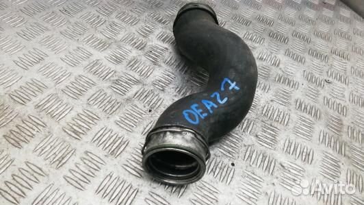 Патрубок интеркулера volkswagen transporter T5 (OE
