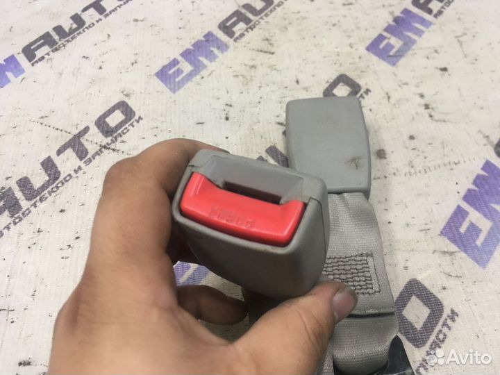 Ответная часть ремня безопас. задняя Киа Церато