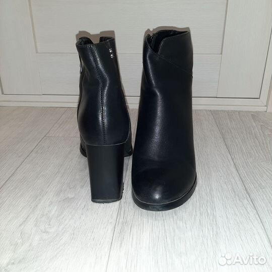 Ботинки натуральная кожа