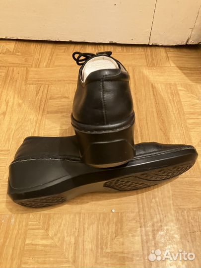 Обувь женская 36 размер