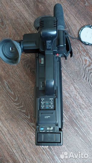 Видеокамера panasonic M3000