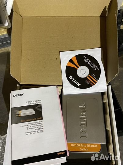 Коммутатор D-link DES-1008D