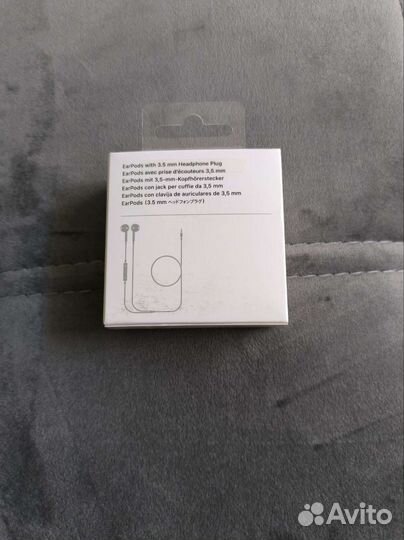 Наушники Apple EarPods 3.5 мм