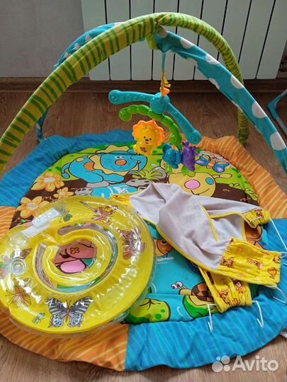 Вещи для купания и коврик