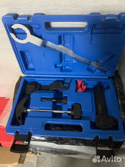 Специнструмент для ремонта двигателя VAG