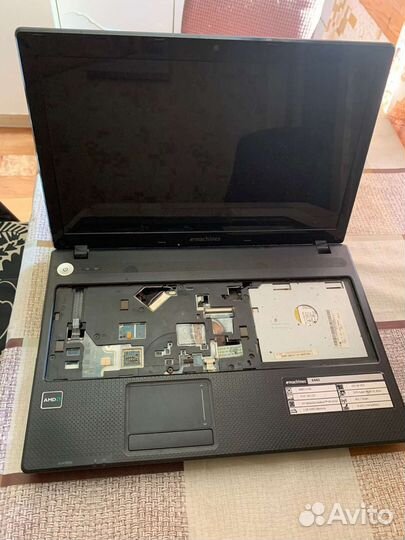 Ноутбук emachines