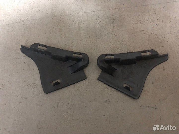 Кренштейн бампера Mercedes-Benz E W212