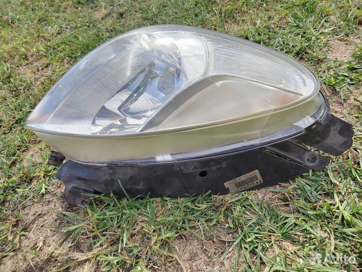 Citroen c3 picasso фара