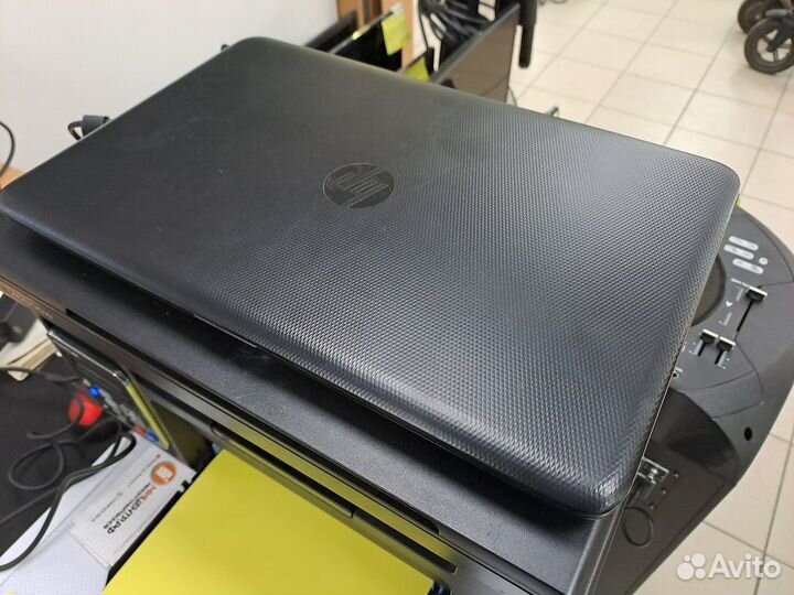 Ноутбук Celeron 2x1.6ггц/2Гб/500HDD