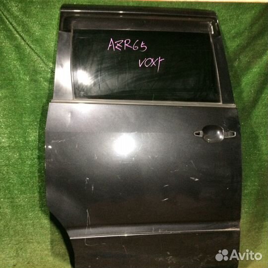 Дверь задняя правая Toyota Voxy AZR65 Серая вмятин