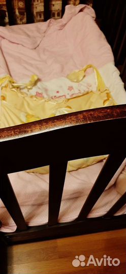 Детская кроватка Гандылян с матрасом и бельем