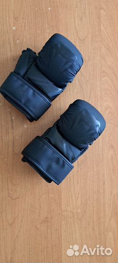 Перчатки venum для мма