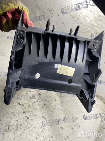 Накладка центральной консоли volkswagen polo