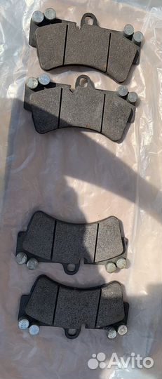 Колодки тормозные передние аудиQ7