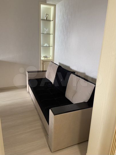 2-к. квартира, 80 м², 7/9 эт.