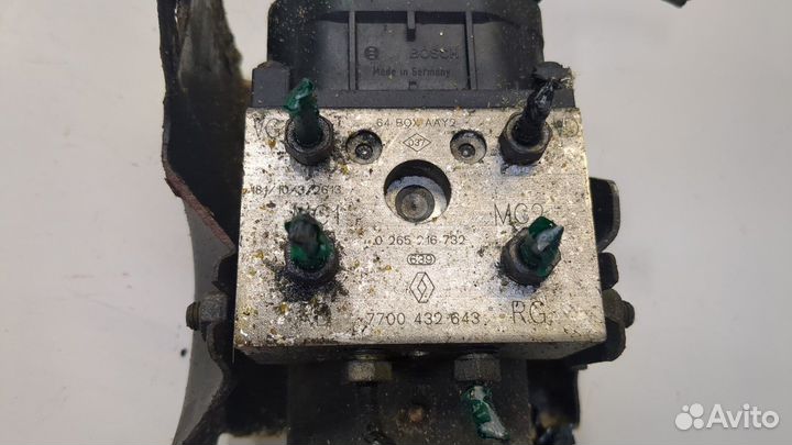 Блок абс, насос Renault Megane, 2001