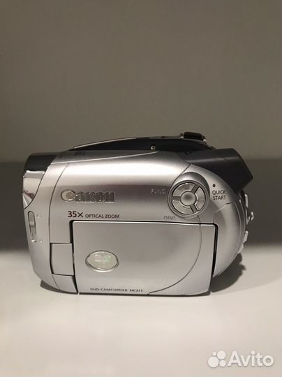 Видеокамера Canon DC212