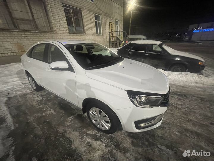 LADA Vesta 1.6 CVT, 2024, 15 км