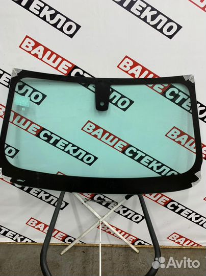 Лобовое стекло BMW X4 F26