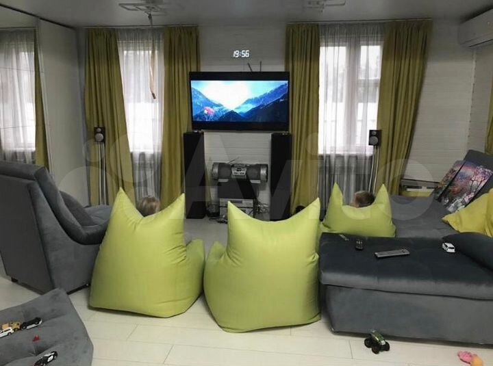 Дом 160 м² на участке 9 сот.