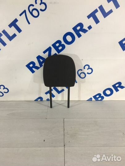 Подголовник заднего сиденья прав renault sandero 2