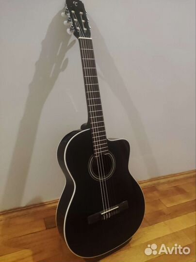 Гитара Takamine