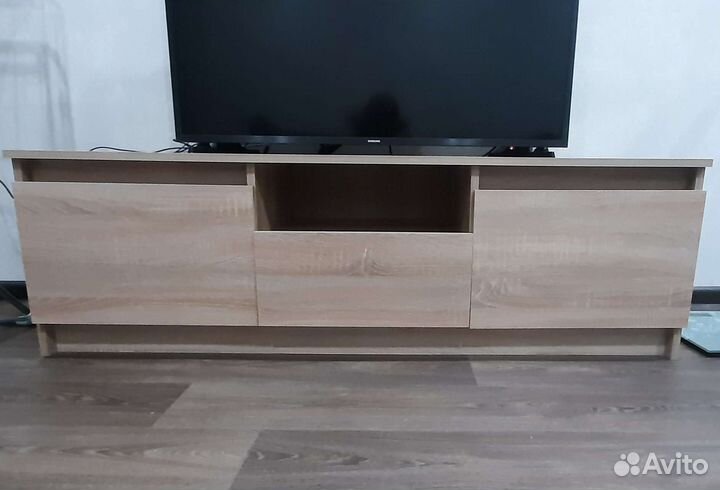 Тумба под телевизор
