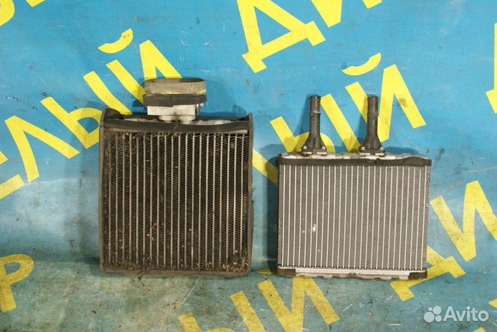 Радиатор печки кондиционера Nissan Almera n16