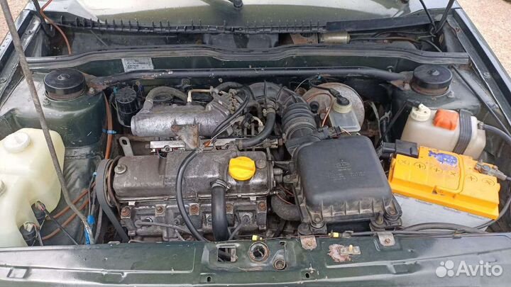 ВАЗ 2114 Samara 1.5 МТ, 2004, 183 000 км