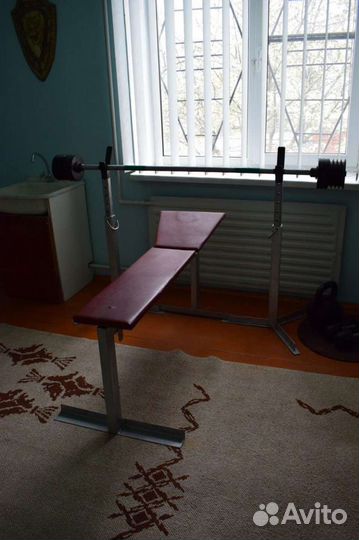 Тренажер для жима лежа