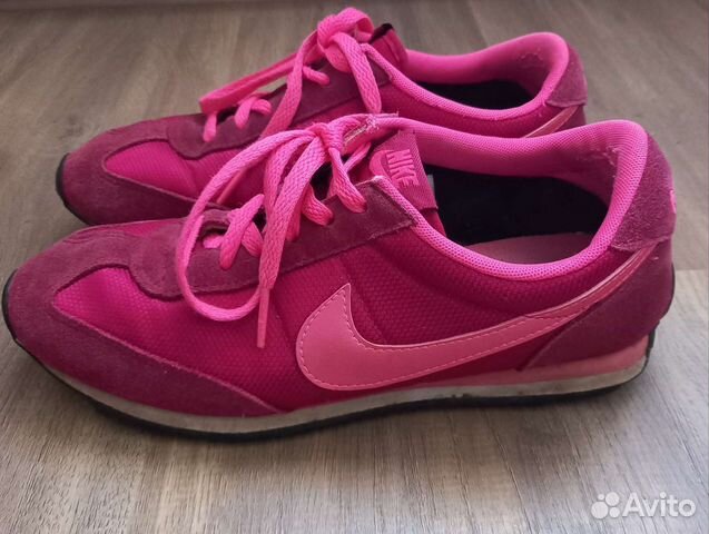 Кроссовки nike женские