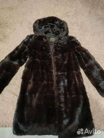 Шуба норковая 42 с капюшоном