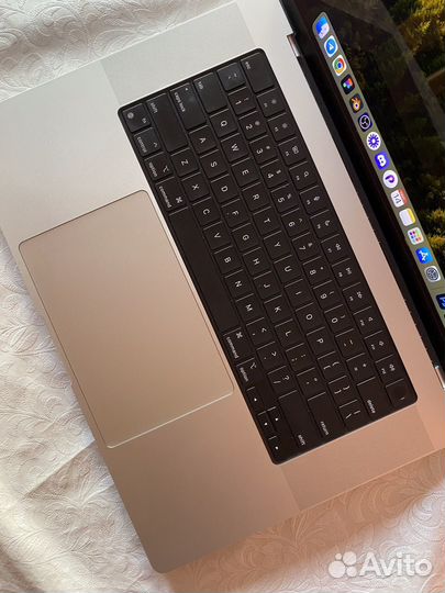 Apple MacBook Pro 16 M1