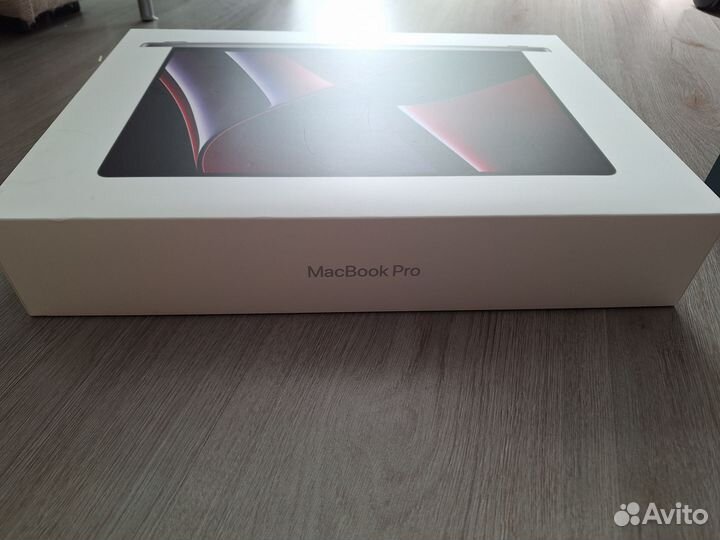 Коробка от Macbook Pro 16 M2 Pro