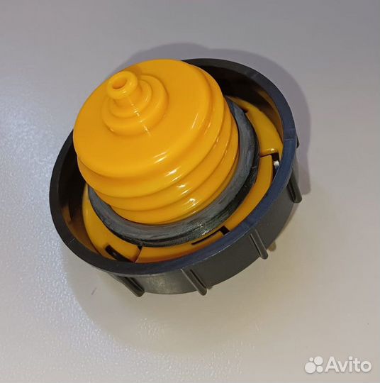 Крышка топливного бака на Газель