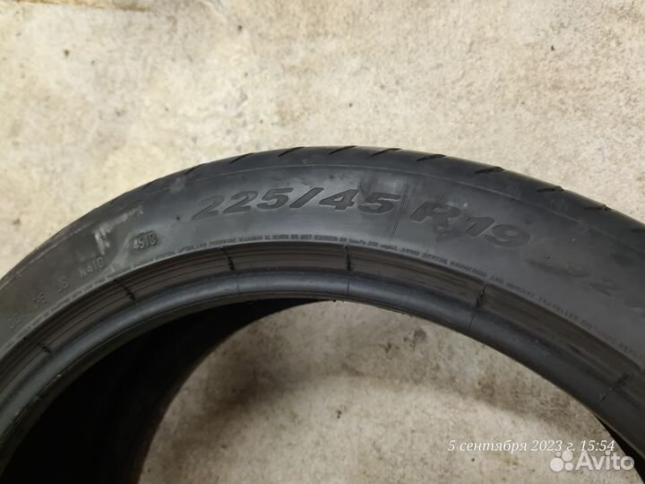 Pirelli P Zero 225/45 R19