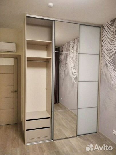 Шкаф купе встроенный на заказ