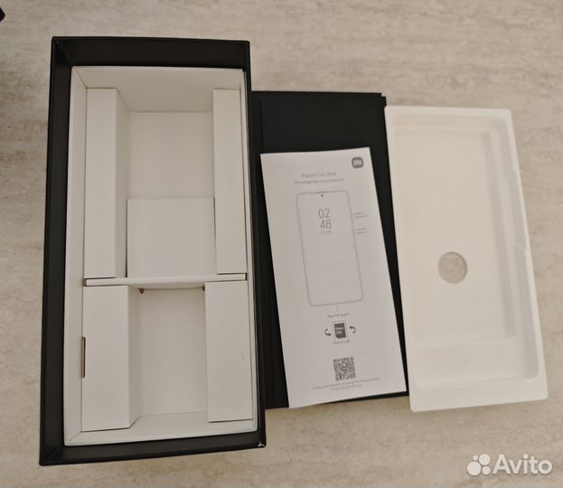 Коробка от телефона Xiaomi Ultra 14 White