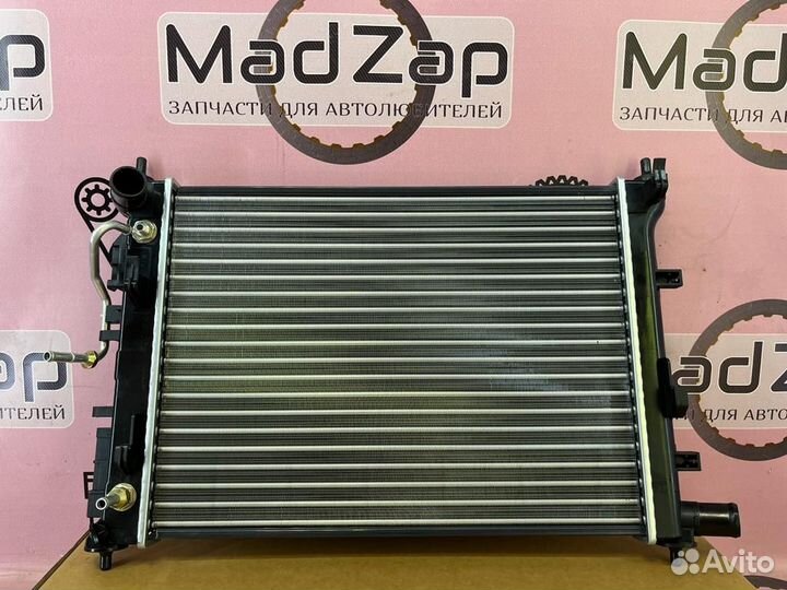 Радиатор охлаждения Hyundai Solaris (2) 2017 АКПП