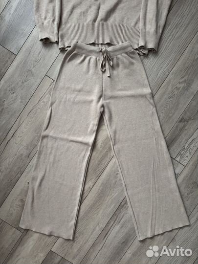 Трикотажный костюм размер S