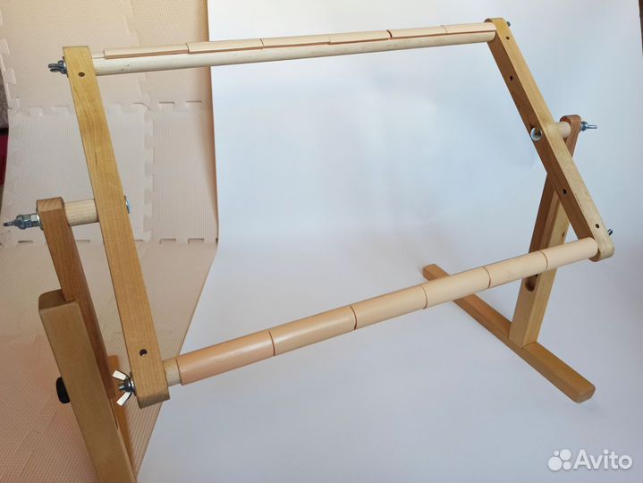 Станок для вышивки с рамой 45х30 см