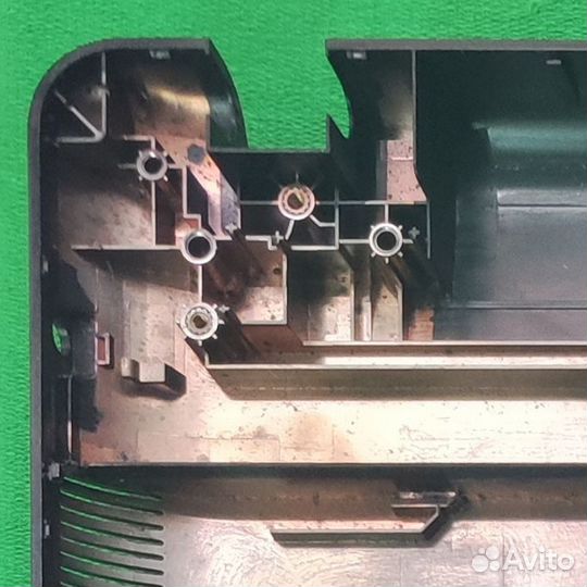 Поддон Asus R540N