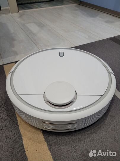 Робот-пылесос Xiaomi Mi Robot Vacuum Cleaner (sdjq