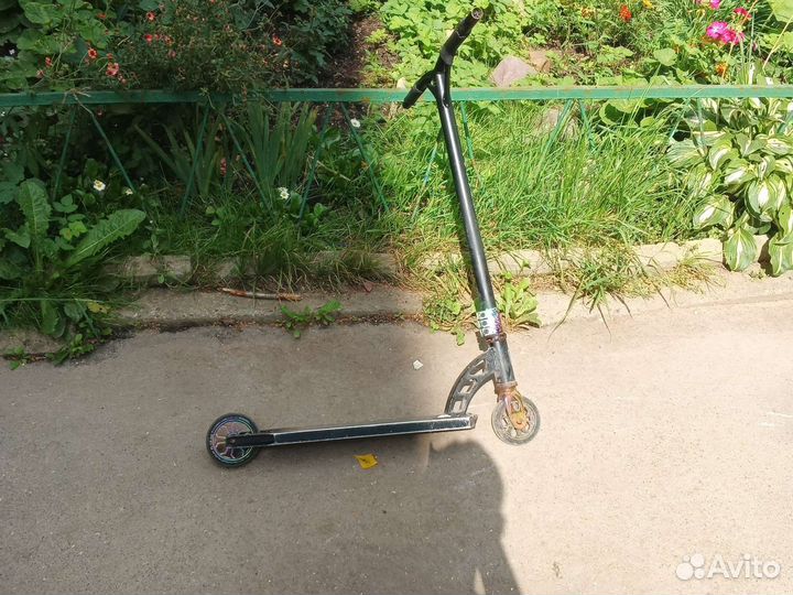 Трюковой самокат