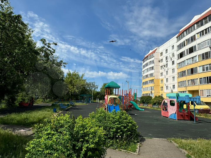 3-к. квартира, 76 м², 1/7 эт.