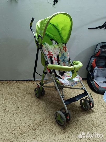 Прогулочная коляска трость